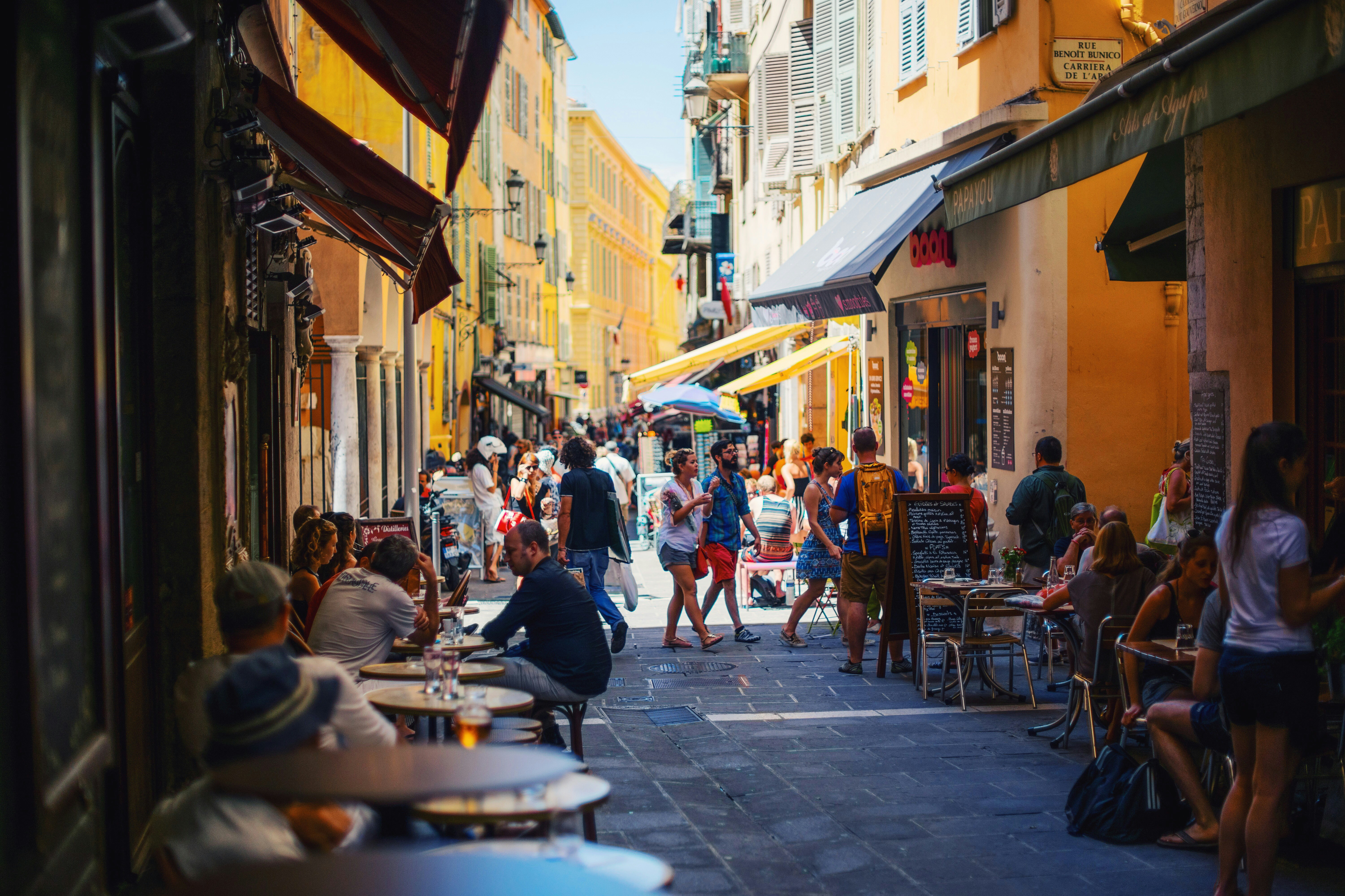 The Summer Travel Divide: How Americans Are Navigating a More Expensive Vacation Season